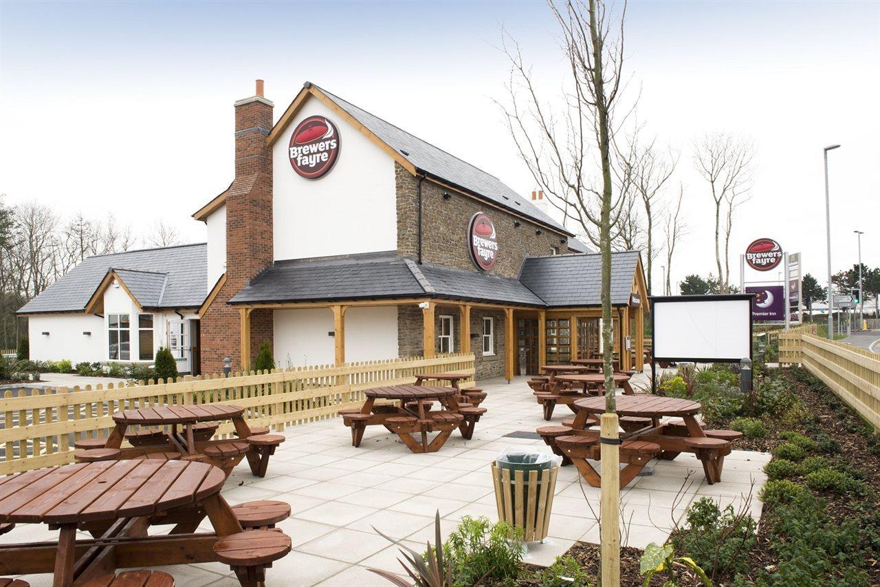 Premier Inn Premier Inn Bideford Ngoại thất bức ảnh