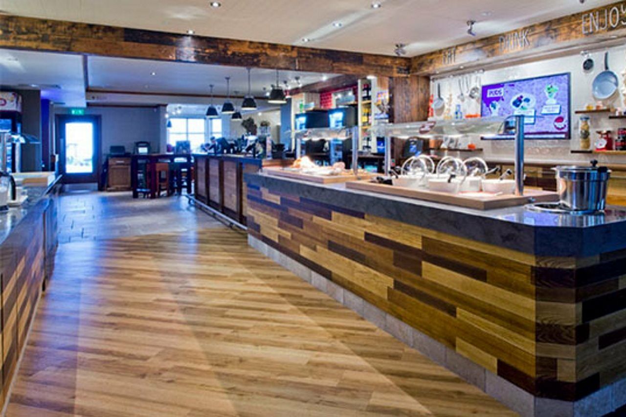 Premier Inn Premier Inn Bideford Ngoại thất bức ảnh